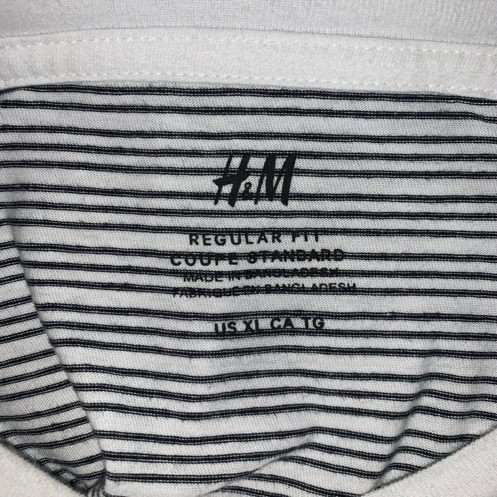 black & white striped H&M tee - Picture 2 of 3